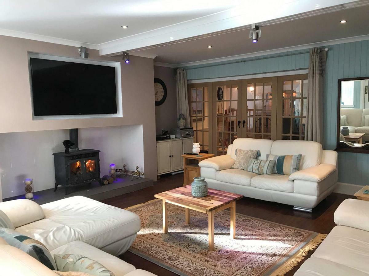Vollie House With Hot Tub, Sauna & Log Burner Penpont Dış mekan fotoğraf