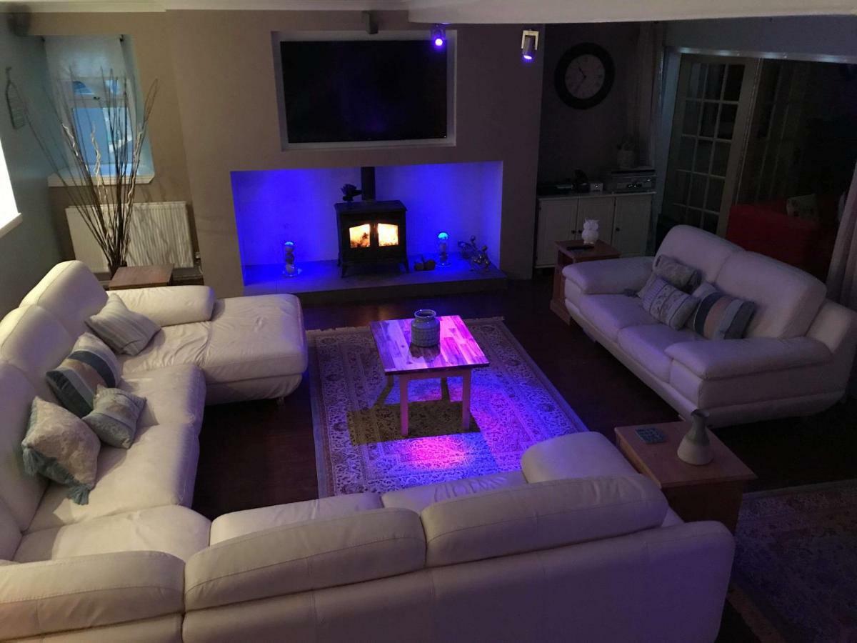Vollie House With Hot Tub, Sauna & Log Burner Penpont Dış mekan fotoğraf